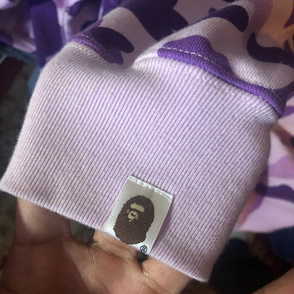 Bape - Picture 4 of 7